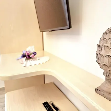 Pensión Golden House